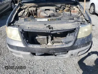 2003 Ford Expedition Special Service with VIN 1FMFU15L63LC30132, listed as a Copart auction lot 48358465 with 234,139 mi miles and Salvage Title. Bid and sale history available at carsss.com. Image 12.