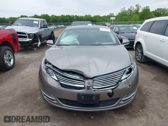 2016 Lincoln MKZ with VIN 3LN6L2G91GR614983, listed as a IAAI auction lot 42345061 with 35,977 mi miles and . Bid and sale history available at DreamBid. Image 12.