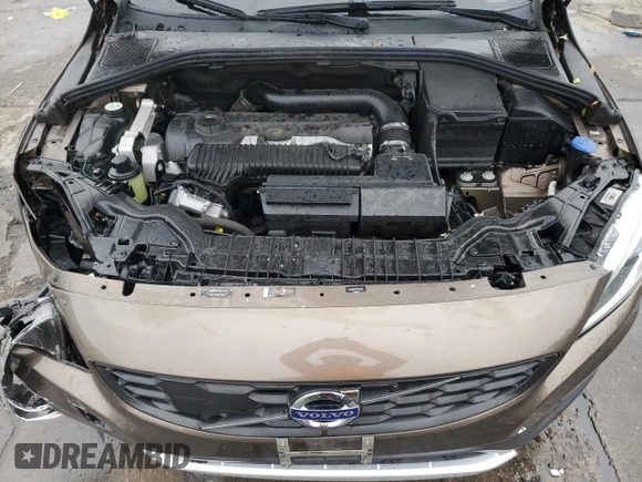 2015 Volvo V60 T5 z VIN YV4612HK7F1000537, wystawiony jako Copart lot #84033744 z przebiegiem 76 563 mil mil oraz Szkoda całkowita • Salvage title. Historia ofert i sprzedaży dostępna na DreamBid. Obrazek 12.