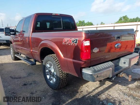2015 Ford F-250 Lariat with VIN 1FT7W2BT2FEC10580, listed as a IAAI auction lot 42532148 with 105,172 mi miles and . Bid and sale history available at DreamBid. Image 3.