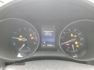 2019 Toyota C-HR XLE z VIN JTNKHMBX7K1028552, wystawiony jako Copart lot #55490905 z przebiegiem 127 397 mil mil oraz Szkoda całkowita • Salvage title. Historia ofert i sprzedaży dostępna na DreamBid. Obrazek 9.
