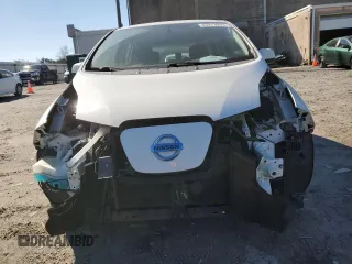 2016 Nissan LEAF SL with VIN 1N4BZ0CP4GC300324, listed as a Copart auction lot 45013095 with 72,183 mi miles and Clean Title. Bid and sale history available at carsss.com. Image 5.