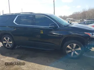 2020 Chevrolet Traverse LT with VIN 1GNERHKW7LJ323401, listed as a IAAI auction lot 41781030 with 25,189 mi miles and . Bid and sale history available at DreamBid. Image 14.