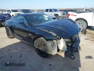2019 Ford Mustang GT with VIN 1FA6P8CFXK5201985, listed as a IAAI auction lot 41740987 with 77,500 mi miles. Bid and sale history available at carsss.com. Image 1.