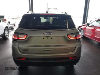 2022 Jeep Compass Limited with VIN 3C4NJDCB0NT168545, listed as a IAAI auction lot 42086423 with 21,647 mi miles and . Bid and sale history available at DreamBid. Image 16.