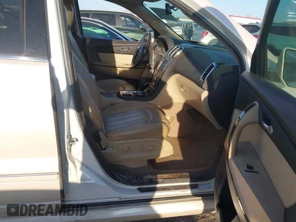 2011 GMC Acadia Denali with VIN 1GKKRTED7BJ286605, listed as a IAAI auction lot 41782992 with 119,154 mi miles and . Bid and sale history available at DreamBid. Image 5.