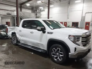 2023 GMC Sierra 1500 SLT z VIN 3GTUUDED8PG252545, wystawiony jako IAAI lot #41927790 z przebiegiem 14 642 mil mil oraz . Historia ofert i sprzedaży dostępna na DreamBid. Obrazek 1.