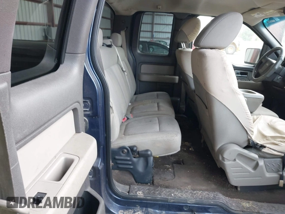 2009 Ford F-150 XL with VIN 1FTPX14V99FA81063, listed as a IAAI auction lot 40769810 with 238,472 mi miles. Bid and sale history available at carsss.com. Image 8.