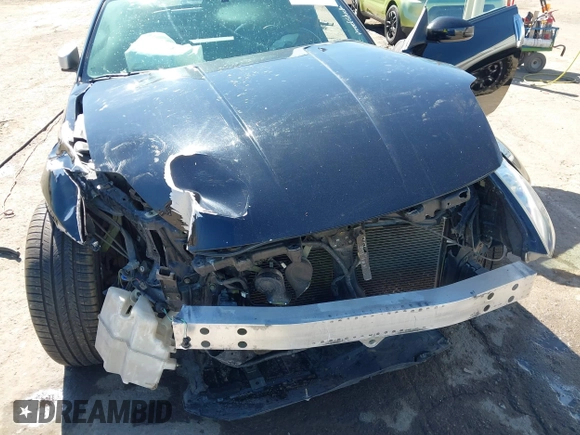 2005 Nissan 350Z Touring with VIN JN1AZ34E25M650632, listed as a IAAI auction lot 41645033 with Not Provided miles. Bid and sale history available at carsss.com. Image 10.