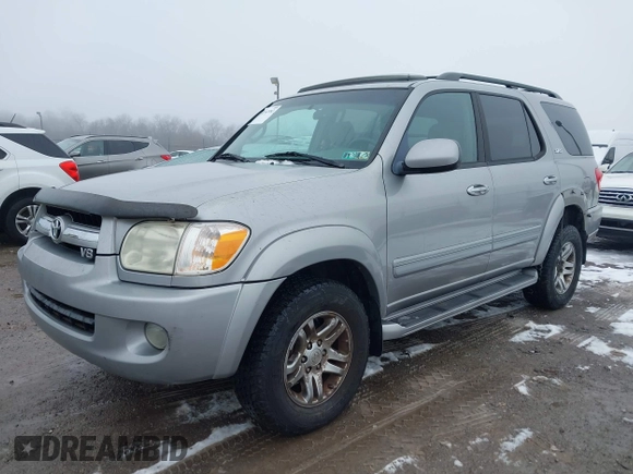 2005 Toyota Sequoia SR5 with VIN 5TDBT44A95S257043, listed as a IAAI auction lot 41562983 with 213,197 mi miles and . Bid and sale history available at DreamBid. Image 17.
