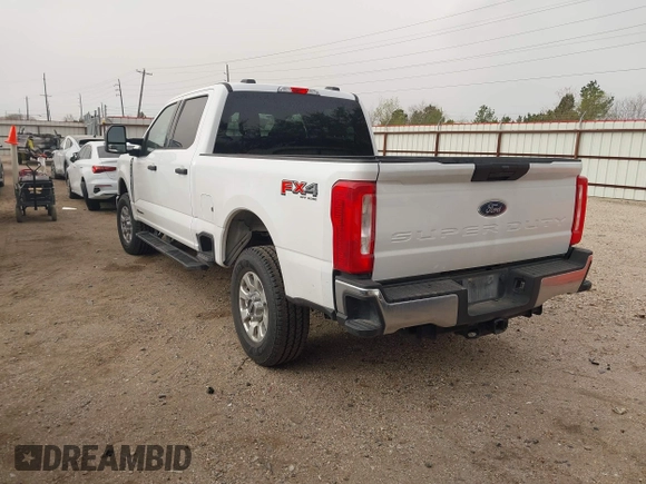 2024 Ford Super Duty F-250 SRW XL with VIN 1FT7W2BT2RED57843, listed as a IAAI auction lot 41830230 with 36,877 mi miles. Bid and sale history available at carsss.com. Image 3.