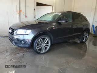 2016 Audi SQ5 Premium Plus with VIN WA1CCAFP3GA009613, listed as a Copart auction lot 45151685 with 137,683 mi miles and Salvage Title. Bid and sale history available at carsss.com. Image 1.