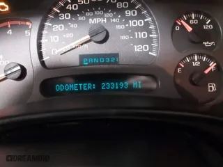 2003 Chevrolet Silverado 2500HD LS with VIN 1GCHK23133F136475, listed as a IAAI auction lot 41609322 with 233,193 mi miles. Bid and sale history available at carsss.com. Image 16.