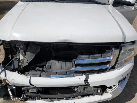 2016 Ford Expedition Max Limited z VIN 1FMJK1KT3GEF12095, wystawiony jako Copart lot #51975955 z przebiegiem 165 798 mil mil oraz Szkoda całkowita • Salvage title. Historia ofert i sprzedaży dostępna na DreamBid. Obrazek 13.