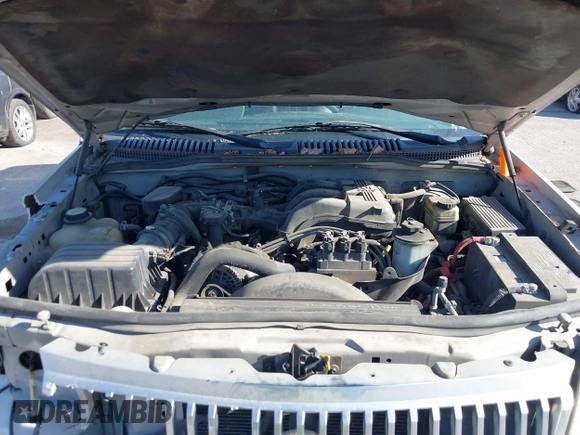 2005 Mercury Mountaineer с VIN 4M2ZU86EX5UJ12179, выставлен на аукционе IAAI как лот 39263062 с пробегом 86 966 миль миль и . История ставок и продаж доступна на DreamBid. Изображение 10.