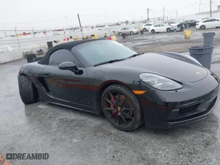 2021 Porsche 718 Boxster GTS 4.0 with VIN WP0CD2A87MS232610, listed as a IAAI auction lot 41237419 with 17,555 mi miles. Bid and sale history available at carsss.com. Image 13.