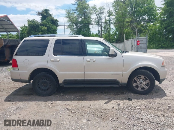 2005 Lincoln Aviator with VIN 5LMEU88H85ZJ14746, listed as a IAAI auction lot 42290699 with 190,127 mi miles and . Bid and sale history available at DreamBid. Image 13.