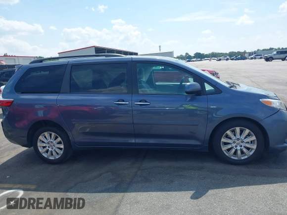 2016 Toyota Sienna Limited with VIN 5TDDK3DC1GS137831, listed as a IAAI auction lot 42286909 with 151,904 mi miles and . Bid and sale history available at DreamBid. Image 14.