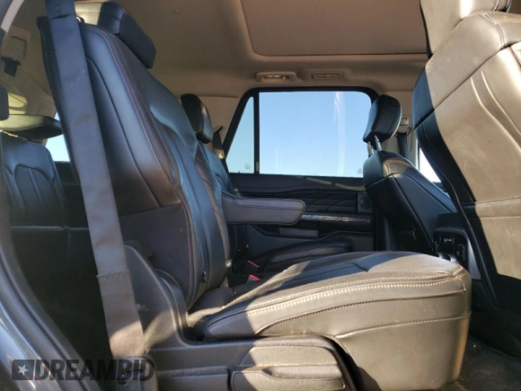 2020 Ford Expedition Platinum with VIN 1FMJU1MT6LEA24437, listed as a Copart auction lot 81799444 with 60,947 mi miles and Salvage Title. Bid and sale history available at carsss.com. Image 11.
