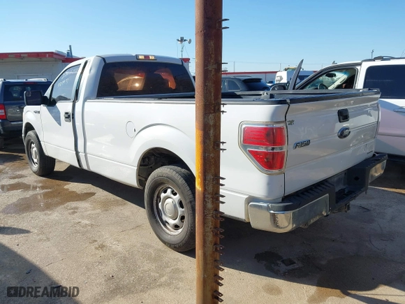 2014 Ford F-150 XL with VIN 1FTNF1CF8EKD18647, listed as a IAAI auction lot 41719409 with 246,241 mi miles. Bid and sale history available at carsss.com. Image 3.