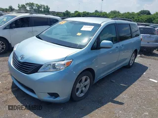 2015 Toyota Sienna LE AAS with VIN 5TDKK3DC4FS636029, listed as a IAAI auction lot 42552045 with 82,293 mi miles and . Bid and sale history available at DreamBid. Image 17.