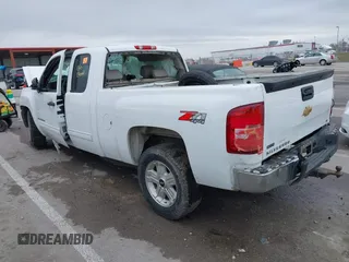 2012 Chevrolet Silverado 1500 LT with VIN 1GCRKSE79CZ296199, listed as a IAAI auction lot 41164180 with Not Provided miles. Bid and sale history available at carsss.com. Image 3.