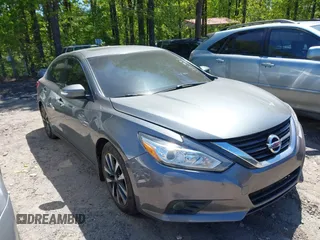 2016 Nissan Altima SR with VIN 1N4AL3AP0GC132991, listed as a IAAI auction lot 42058890 with 185,597 mi miles and . Bid and sale history available at carsss.com. Image 1.