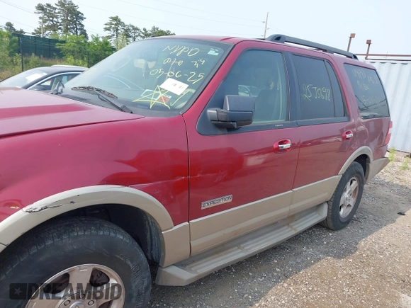 2007 Ford Expedition Eddie Bauer with VIN 1FMFU18577LA36874, listed as a IAAI auction lot 42417680 with Not provided miles and . Bid and sale history available at DreamBid. Image 6.