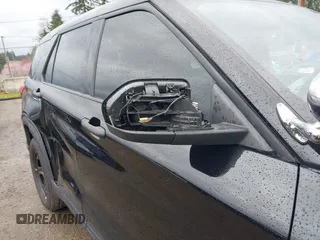 2022 Ford Police Interceptor Utility z VIN 1FM5K8AW2NNA08981, wystawiony jako IAAI lot #41857684 z przebiegiem 22 652 mil mil oraz . Historia ofert i sprzedaży dostępna na DreamBid. Obrazek 19.