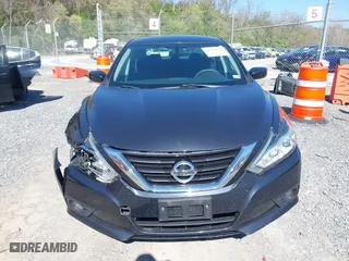 2018 Nissan Altima 2.5 SR with VIN 1N4AL3AP8JC179774, listed as a IAAI auction lot 41933926 with 131,506 mi miles. Bid and sale history available at carsss.com. Image 12.