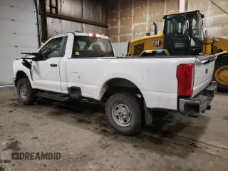 2024 Ford F-250 XL with VIN 1FTBF2BA6RED28824, listed as a Copart auction lot 43446825 with 3,777 mi miles and Salvage title. Bid and sale history available at DreamBid. Image 2.