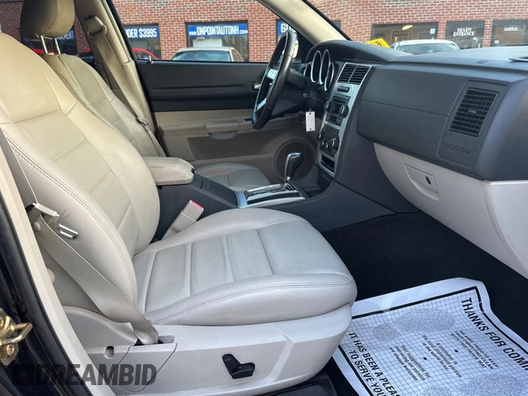 2006 Dodge Magnum z VIN 2D8GZ57276H276836, wystawiony jako Copart lot #85975094 z przebiegiem 81 565 mil mil oraz Czysty tytuł • Clean title. Historia ofert i sprzedaży dostępna na DreamBid. Obrazek 5.
