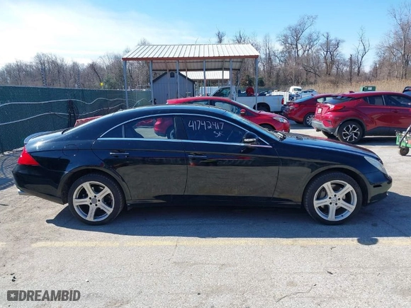 2006 Mercedes-Benz CLS-Class with VIN WDDDJ75X06A024434, listed as a IAAI auction lot 41742417 with 86,417 mi miles. Bid and sale history available at carsss.com. Image 14.