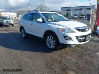 2011 Mazda CX-9 Grand Touring with VIN JM3TB3DV7B0313202, listed as a IAAI auction lot 41213863 with 204,507 mi miles. Bid and sale history available at carsss.com. Image 1.