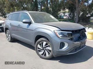 2024 Volkswagen Atlas SE with VIN 1V2KR2CAXRC502457, listed as a IAAI auction lot 42003296 with 19,138 mi miles and . Bid and sale history available at DreamBid. Image 1.