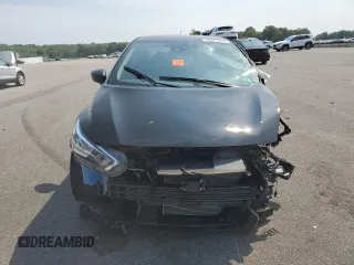 2024 Nissan Versa S z VIN 3N1CN8DV8RL927835, wystawiony jako Copart lot #59790805 z przebiegiem 9 015 mil mil oraz Szkoda całkowita • Salvage title. Historia ofert i sprzedaży dostępna na DreamBid. Obrazek 5.