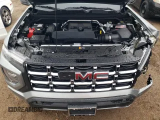 2024 GMC Canyon 4WD AT4 z VIN 1GTP6DEK8R1306627, wystawiony jako Copart lot #80921614 z przebiegiem 6 mil mil oraz Szkoda całkowita • Salvage title. Historia ofert i sprzedaży dostępna na DreamBid. Obrazek 11.