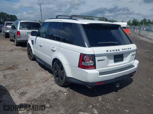 2012 Land Rover Range Rover Sport SC with VIN SALSH2E44CA751313, listed as a IAAI auction lot 42642136 with 123,835 mi miles and . Bid and sale history available at DreamBid. Image 3.