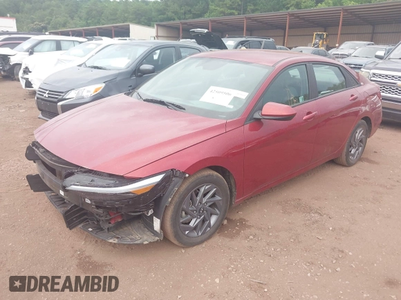 2024 Hyundai Elantra SEL z VIN KMHLM4DG5RU769160, wystawiony jako IAAI lot #42509506 z przebiegiem 38 926 mil mil oraz . Historia ofert i sprzedaży dostępna na DreamBid. Obrazek 18.