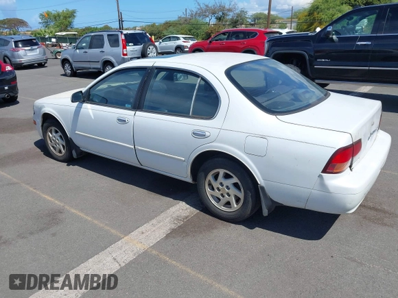 1998 Nissan Maxima GXE z VIN JN1CA21D6WT510015, wystawiony jako IAAI lot #42004731 z przebiegiem 114 575 mil mil oraz . Historia ofert i sprzedaży dostępna na DreamBid. Obrazek 3.