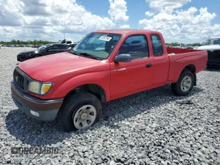 2004 Toyota Tacoma PreRunner with VIN 5TESM92N54Z380369, listed as a Copart auction lot 62607945 with 101,777 mi miles and Salvage title. Bid and sale history available at DreamBid. Image 1.