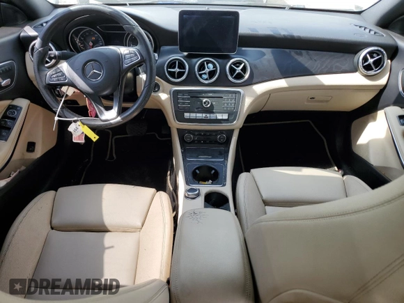 2017 Mercedes-Benz CLA 250 z VIN WDDSJ4EB1HN478021, wystawiony jako Copart lot #52720304 z przebiegiem 120 584 mil mil oraz Szkoda całkowita • Salvage title. Historia ofert i sprzedaży dostępna na DreamBid. Obrazek 8.