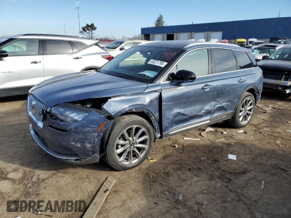 2022 Lincoln Corsair Standard with VIN 5LMCJ1D9XNUL13929, listed as a Copart auction lot 48221795 with 42,130 mi miles and Salvage Title. Bid and sale history available at carsss.com. Image 1.