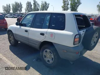 1999 Toyota RAV4 with VIN JT3GP10V2X7064915, listed as a IAAI auction lot 41998544 with 302,351 mi miles and . Bid and sale history available at DreamBid. Image 3.