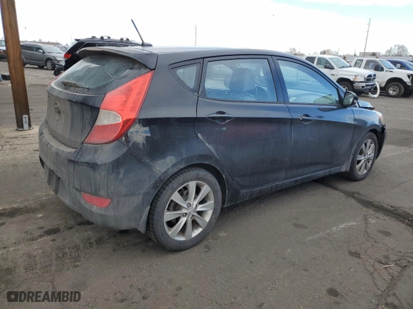 2014 Hyundai Accent SE with VIN KMHCU5AEXEU165364, listed as a Copart auction lot 46703125 with 73,312 mi miles and Salvage Title. Bid and sale history available at carsss.com. Image 3.