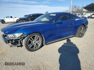 2017 Ford Mustang EcoBoost z VIN 1FA6P8TH7H5309555, wystawiony jako Copart lot #42194405 z przebiegiem 102 197 mil mil oraz Szkoda całkowita • Salvage title. Historia ofert i sprzedaży dostępna na DreamBid. Obrazek 1.