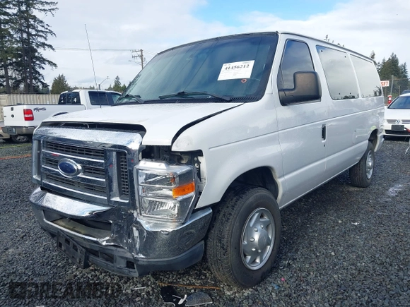 2010 Ford Econoline Passenger XL z VIN 1FBNE3BL9ADA74175, wystawiony jako IAAI lot #41456212 z przebiegiem 125 449 mil mil oraz . Historia ofert i sprzedaży dostępna na DreamBid. Obrazek 17.