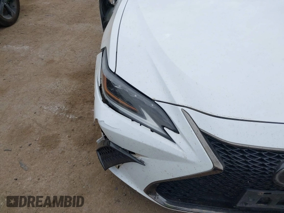 2019 Lexus ES 350 with VIN 58ABZ1B16KU001678, listed as a IAAI auction lot 41579443 with 146,789 mi miles and . Bid and sale history available at DreamBid. Image 6.