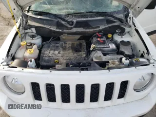 2014 Jeep Patriot Latitude with VIN 1C4NJRFB4ED892754, listed as a Copart auction lot 46517945 with 161,042 mi miles and Salvage title. Bid and sale history available at DreamBid. Image 13.