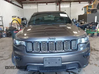 2020 Jeep Grand Cherokee Laredo z VIN 1C4RJFAG9LC325526, wystawiony jako IAAI lot #42609824 z przebiegiem 44 457 mil mil oraz . Historia ofert i sprzedaży dostępna na DreamBid. Obrazek 12.